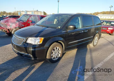 2015 Chrysler Town & Country Touring из США, поврежденный, VIN 2C4RC1BG5FR611364